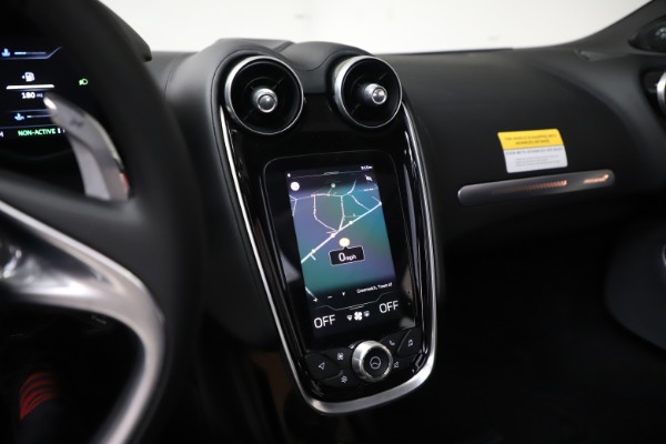 New 2020 McLaren GT Coupe for sale $246,975 at Maserati of Westport in Westport CT 06880 25