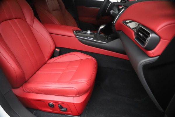 New 2020 Maserati Levante S Q4 GranSport for sale Sold at Maserati of Westport in Westport CT 06880 24