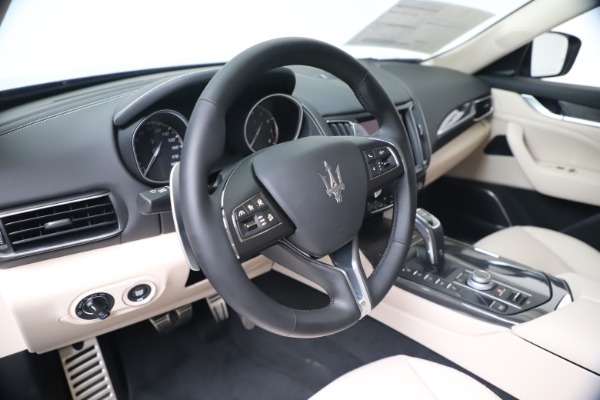 New 2020 Maserati Levante S Q4 GranLusso for sale $97,335 at Maserati of Westport in Westport CT 06880 13