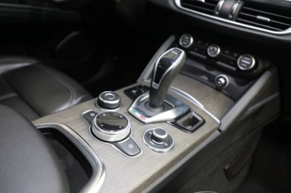 Used 2020 Alfa Romeo Stelvio Ti Q4 for sale $33,900 at Maserati of Westport in Westport CT 06880 19