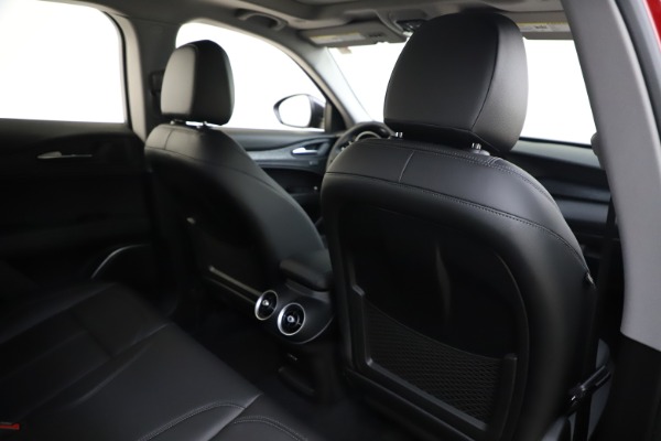 New 2020 Alfa Romeo Stelvio Sport Q4 for sale $50,495 at Maserati of Westport in Westport CT 06880 28