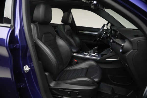 Used 2020 Alfa Romeo Stelvio Ti Sport Q4 for sale $23,900 at Maserati of Westport in Westport CT 06880 15