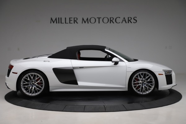 Used 2017 Audi R8 5.2 quattro V10 Spyder for sale Sold at Maserati of Westport in Westport CT 06880 17