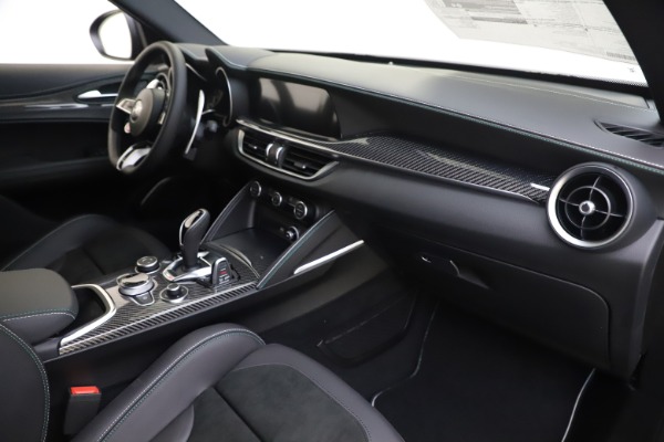 New 2020 Alfa Romeo Stelvio Quadrifoglio for sale $88,845 at Maserati of Westport in Westport CT 06880 22