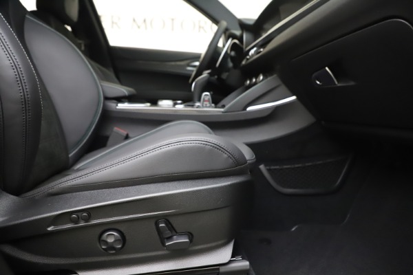 New 2020 Alfa Romeo Stelvio Quadrifoglio for sale $88,845 at Maserati of Westport in Westport CT 06880 23