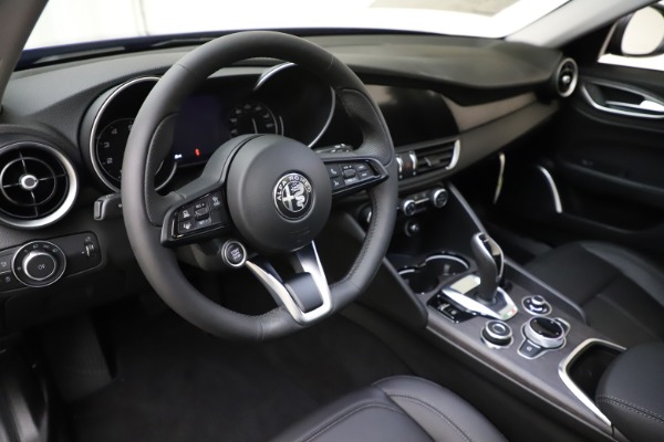 New 2020 Alfa Romeo Giulia Ti Q4 for sale $46,145 at Maserati of Westport in Westport CT 06880 13