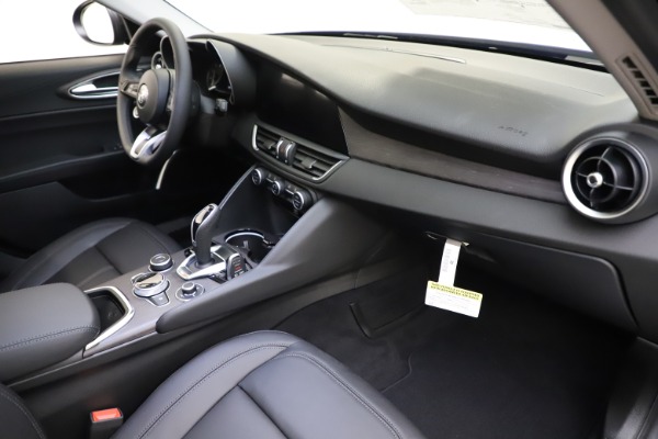 New 2020 Alfa Romeo Giulia Ti Q4 for sale $46,145 at Maserati of Westport in Westport CT 06880 22