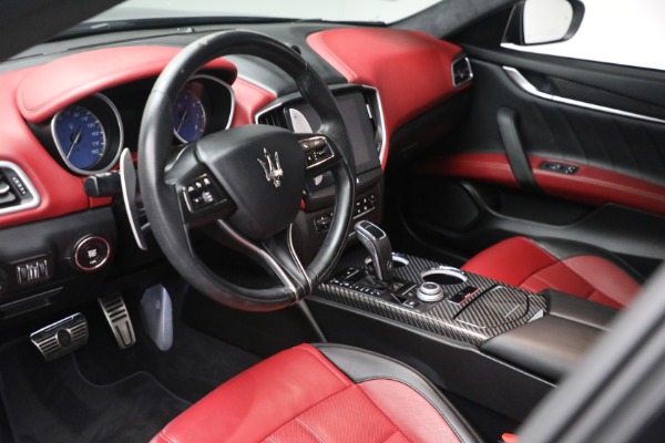 Used 2020 Maserati Ghibli S Q4 GranSport for sale Sold at Maserati of Westport in Westport CT 06880 13