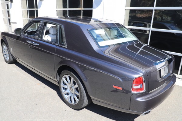 Used 2013 Rolls-Royce Phantom for sale Sold at Maserati of Westport in Westport CT 06880 4