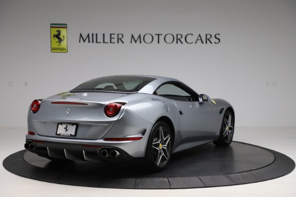Used 2016 Ferrari California T for sale Sold at Maserati of Westport in Westport CT 06880 19