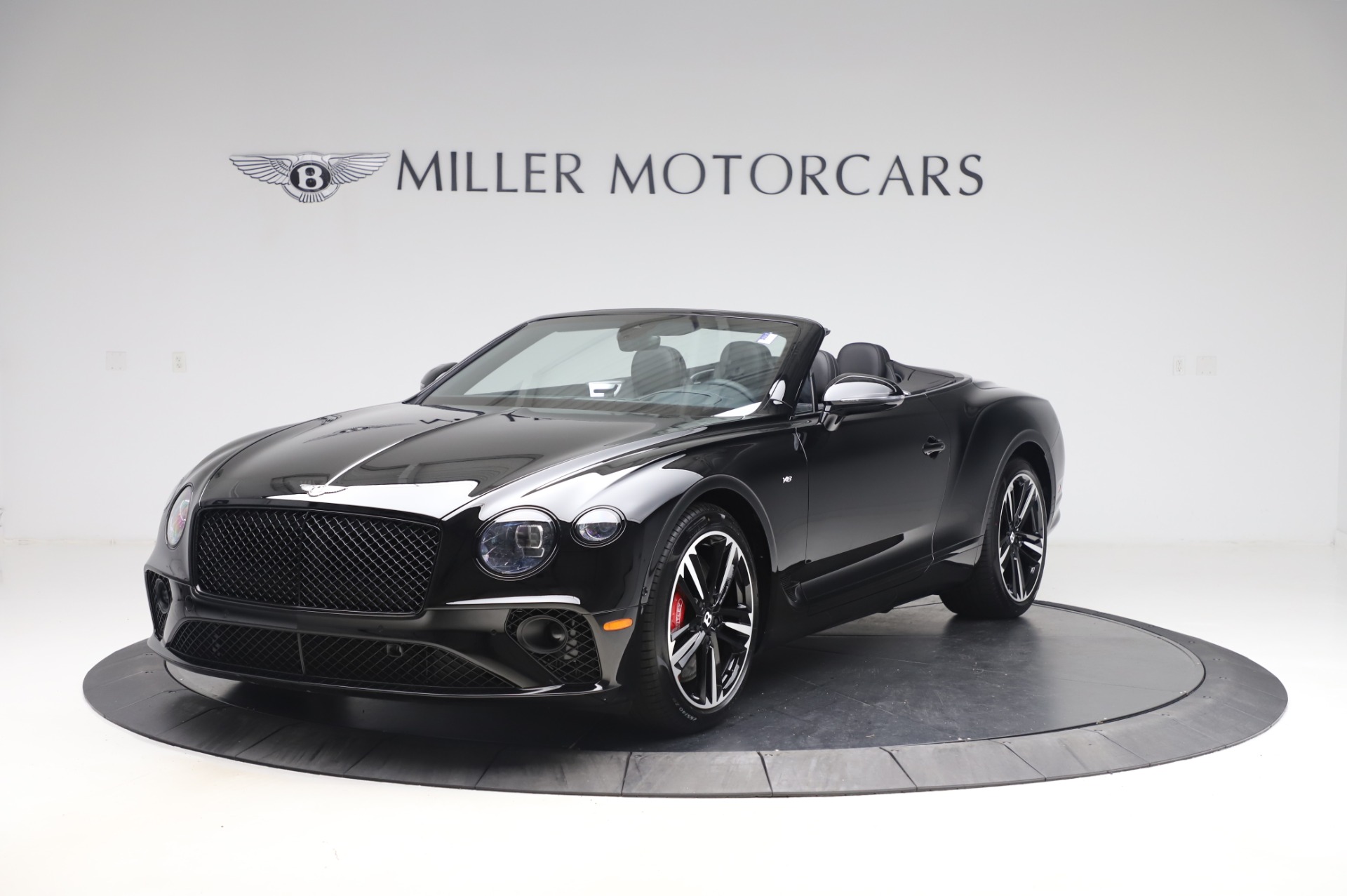 New 2020 Bentley Continental GTC V8 for sale $255,605 at Maserati of Westport in Westport CT 06880 1