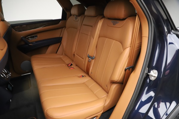 New 2020 Bentley Bentayga Hybrid for sale Sold at Maserati of Westport in Westport CT 06880 26