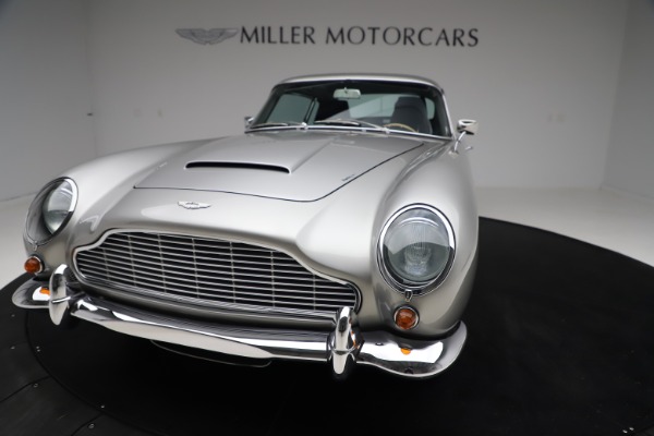 Used 1964 Aston Martin DB5 for sale Sold at Maserati of Westport in Westport CT 06880 13