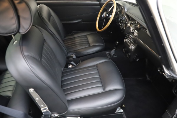 Used 1964 Aston Martin DB5 for sale Sold at Maserati of Westport in Westport CT 06880 25