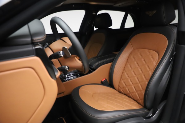 Used 2016 Bentley Mulsanne Speed for sale Sold at Maserati of Westport in Westport CT 06880 15