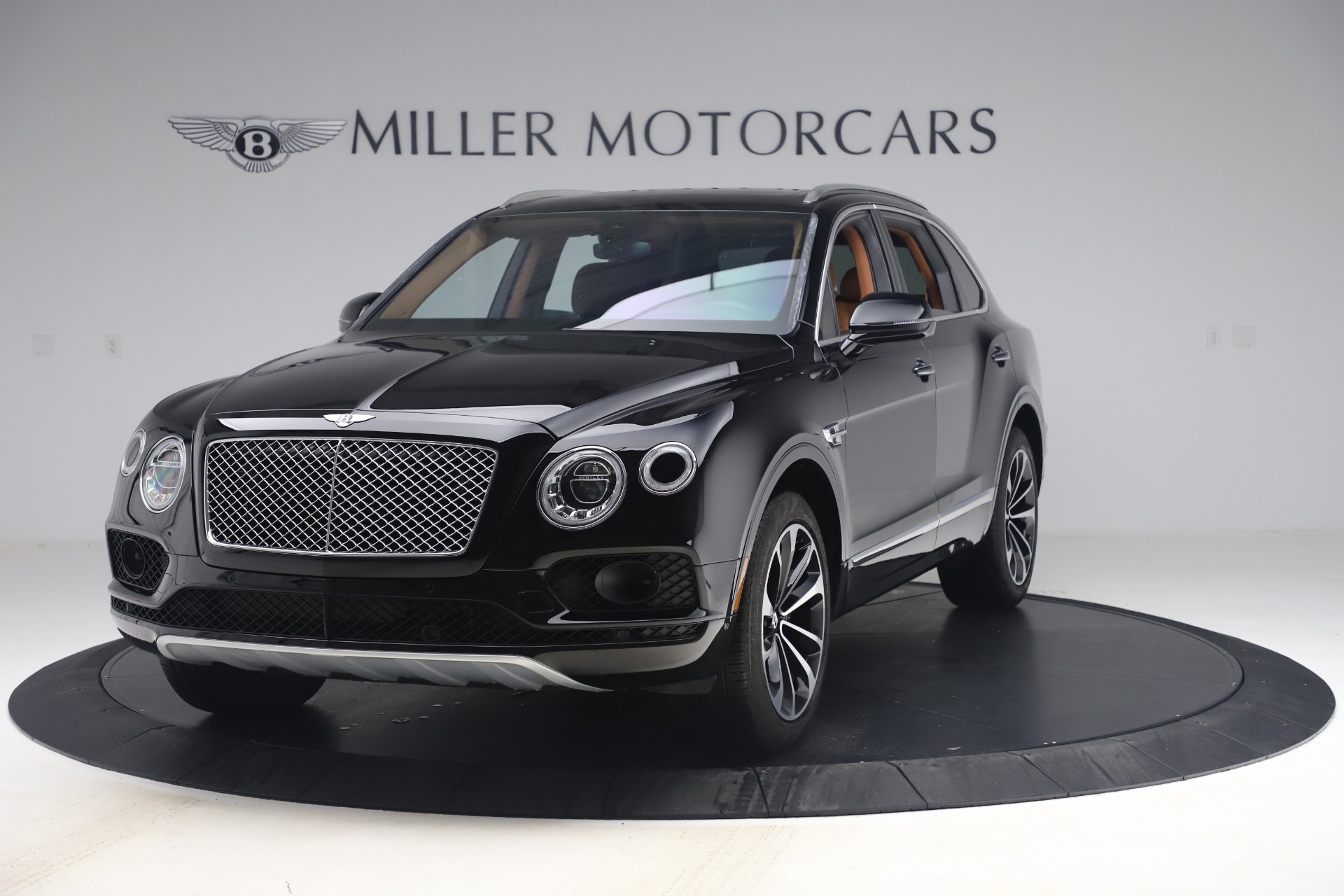 Used 2017 Bentley Bentayga W12 for sale Sold at Maserati of Westport in Westport CT 06880 1