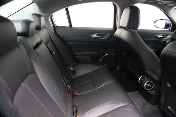 New 2020 Alfa Romeo Giulia Ti Q4 for sale $49,245 at Maserati of Westport in Westport CT 06880 27