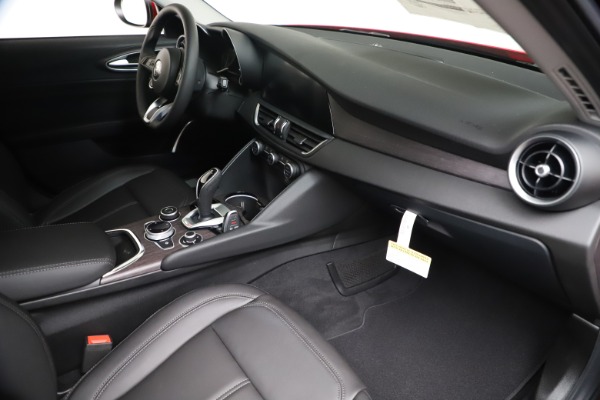 New 2020 Alfa Romeo Giulia Ti Q4 for sale $47,745 at Maserati of Westport in Westport CT 06880 21