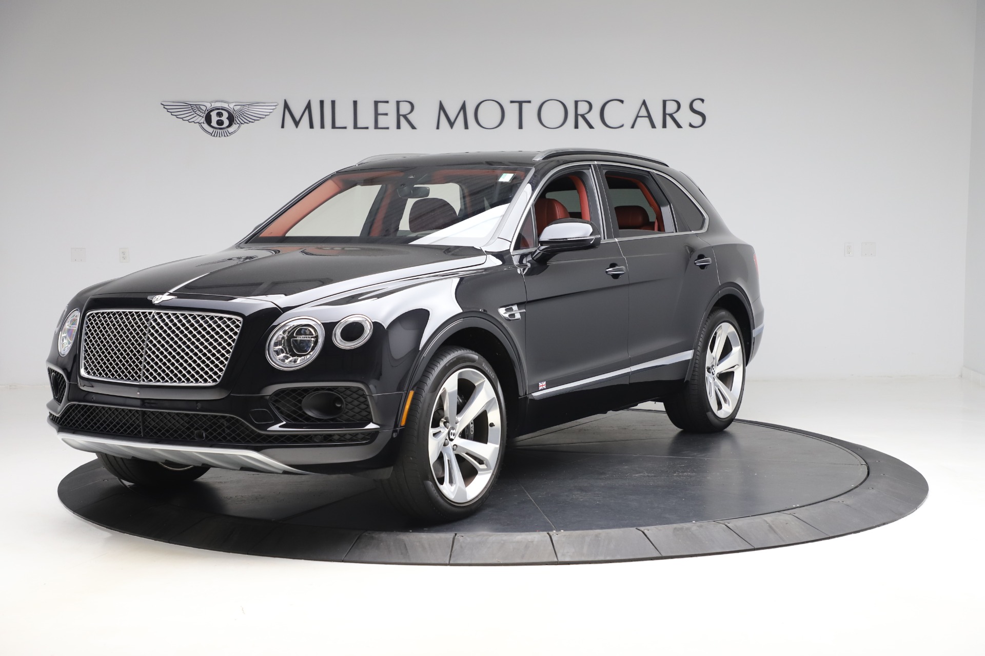 Used 2017 Bentley Bentayga W12 for sale Sold at Maserati of Westport in Westport CT 06880 1