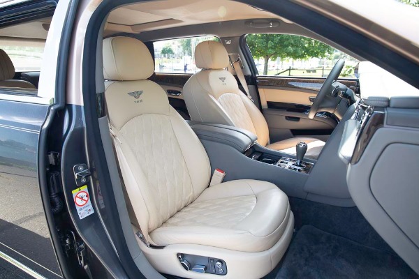 Used 2017 Bentley Mulsanne EWB for sale Sold at Maserati of Westport in Westport CT 06880 25