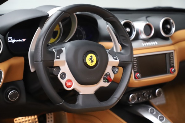 Used 2017 Ferrari California T for sale Sold at Maserati of Westport in Westport CT 06880 21