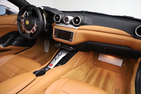 Used 2017 Ferrari California T for sale Sold at Maserati of Westport in Westport CT 06880 24