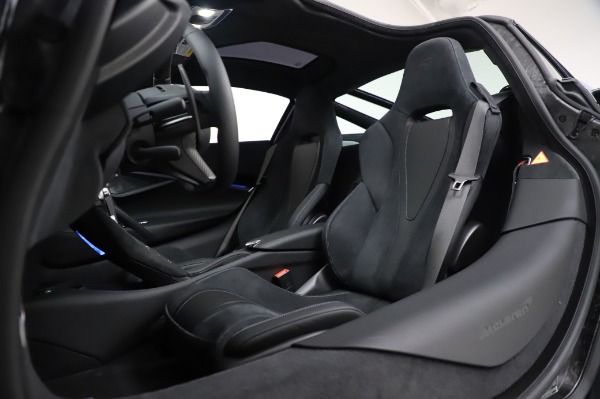 Used 2020 McLaren 720S Performance for sale $279,900 at Maserati of Westport in Westport CT 06880 22