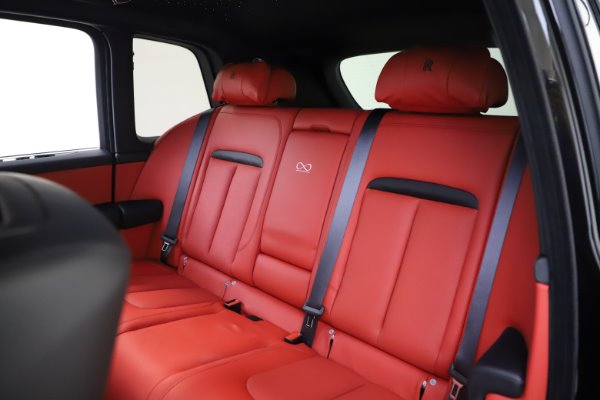 New 2020 Rolls-Royce Cullinan Black Badge for sale $433,950 at Maserati of Westport in Westport CT 06880 16