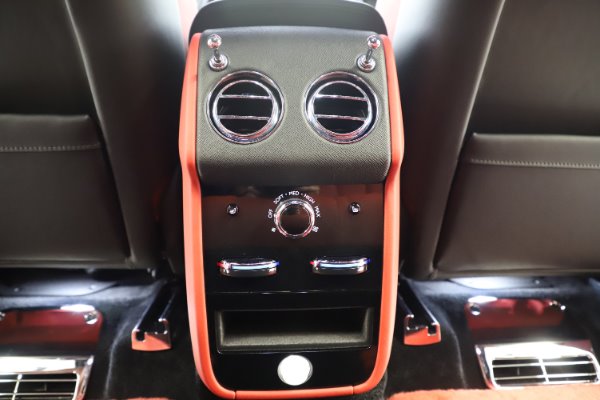 New 2020 Rolls-Royce Cullinan Black Badge for sale $433,950 at Maserati of Westport in Westport CT 06880 25