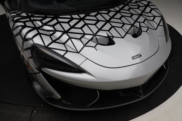 Used 2020 McLaren 620R Coupe for sale Call for price at Maserati of Westport in Westport CT 06880 17