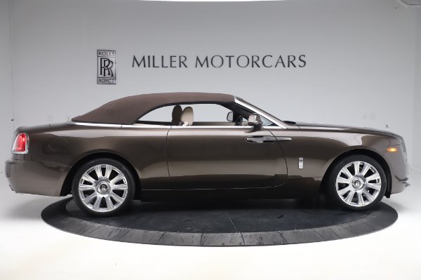 Used 2017 Rolls-Royce Dawn for sale Sold at Maserati of Westport in Westport CT 06880 18