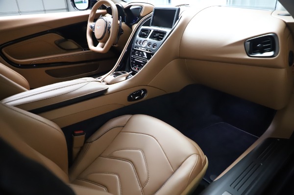 New 2020 Aston Martin DBS Superleggera Coupe for sale $338,286 at Maserati of Westport in Westport CT 06880 18