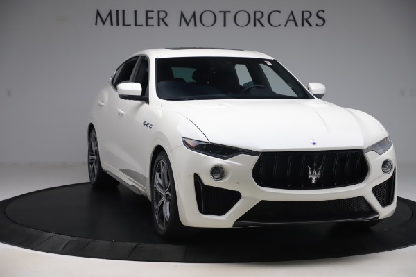 Used 2019 Maserati Levante Trofeo for sale $45,900 at Maserati of Westport in Westport CT 06880 10