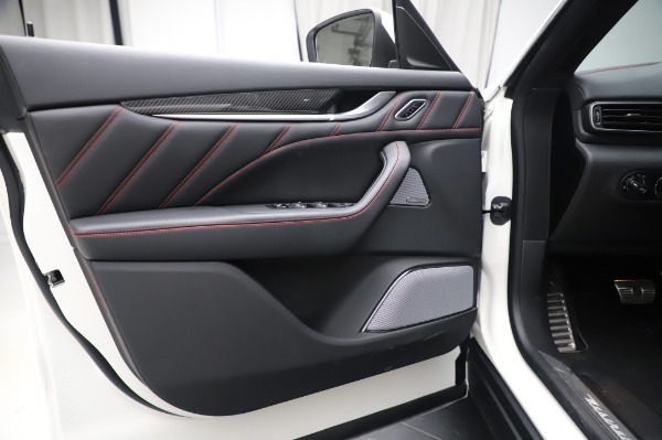 Used 2019 Maserati Levante Trofeo for sale $45,900 at Maserati of Westport in Westport CT 06880 16