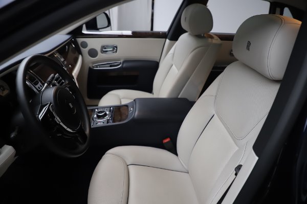 Used 2016 Rolls-Royce Ghost for sale Sold at Maserati of Westport in Westport CT 06880 12