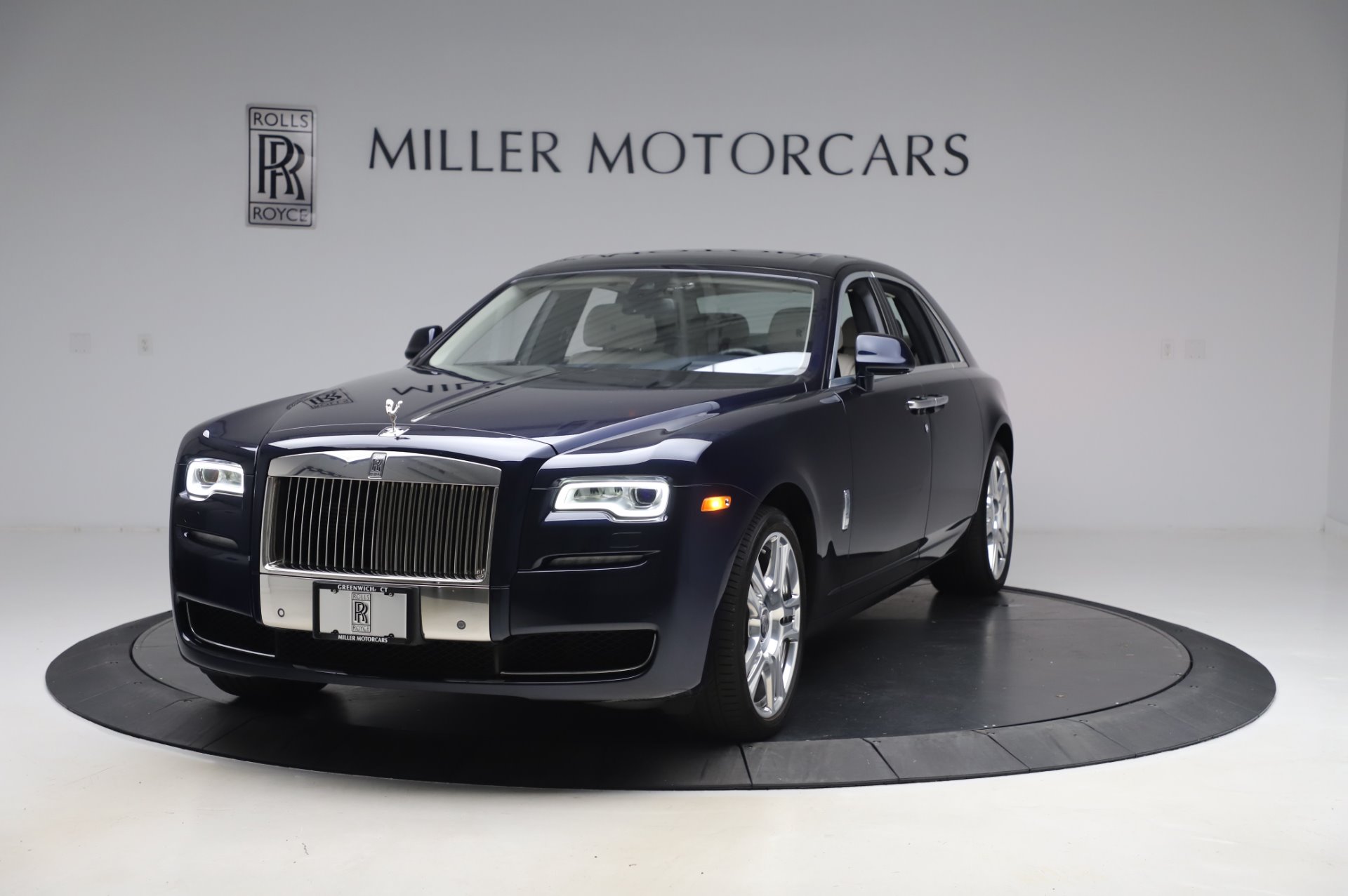 Used 2016 Rolls-Royce Ghost for sale Sold at Maserati of Westport in Westport CT 06880 1