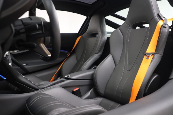 Used 2018 McLaren 720S Luxury for sale Sold at Maserati of Westport in Westport CT 06880 18