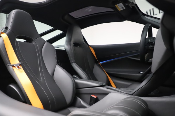 Used 2018 McLaren 720S Luxury for sale Sold at Maserati of Westport in Westport CT 06880 22