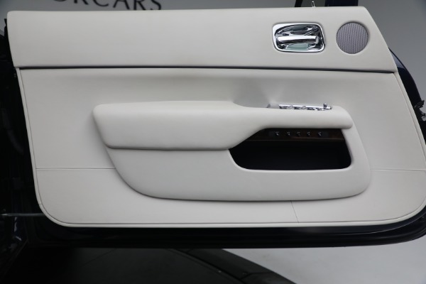 Used 2017 Rolls-Royce Dawn Base for sale $248,900 at Maserati of Westport in Westport CT 06880 28