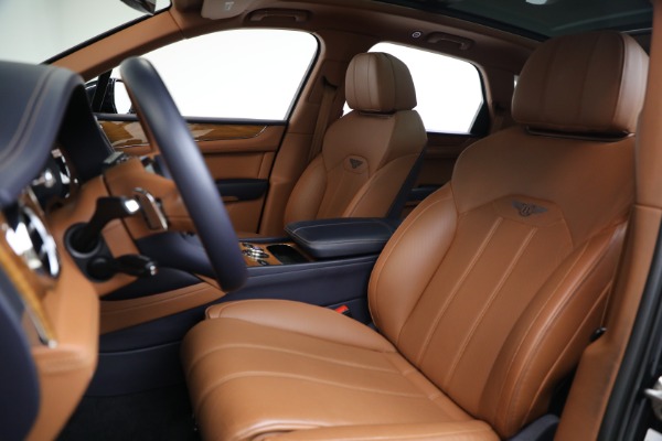Used 2021 Bentley Bentayga V8 for sale Call for price at Maserati of Westport in Westport CT 06880 20