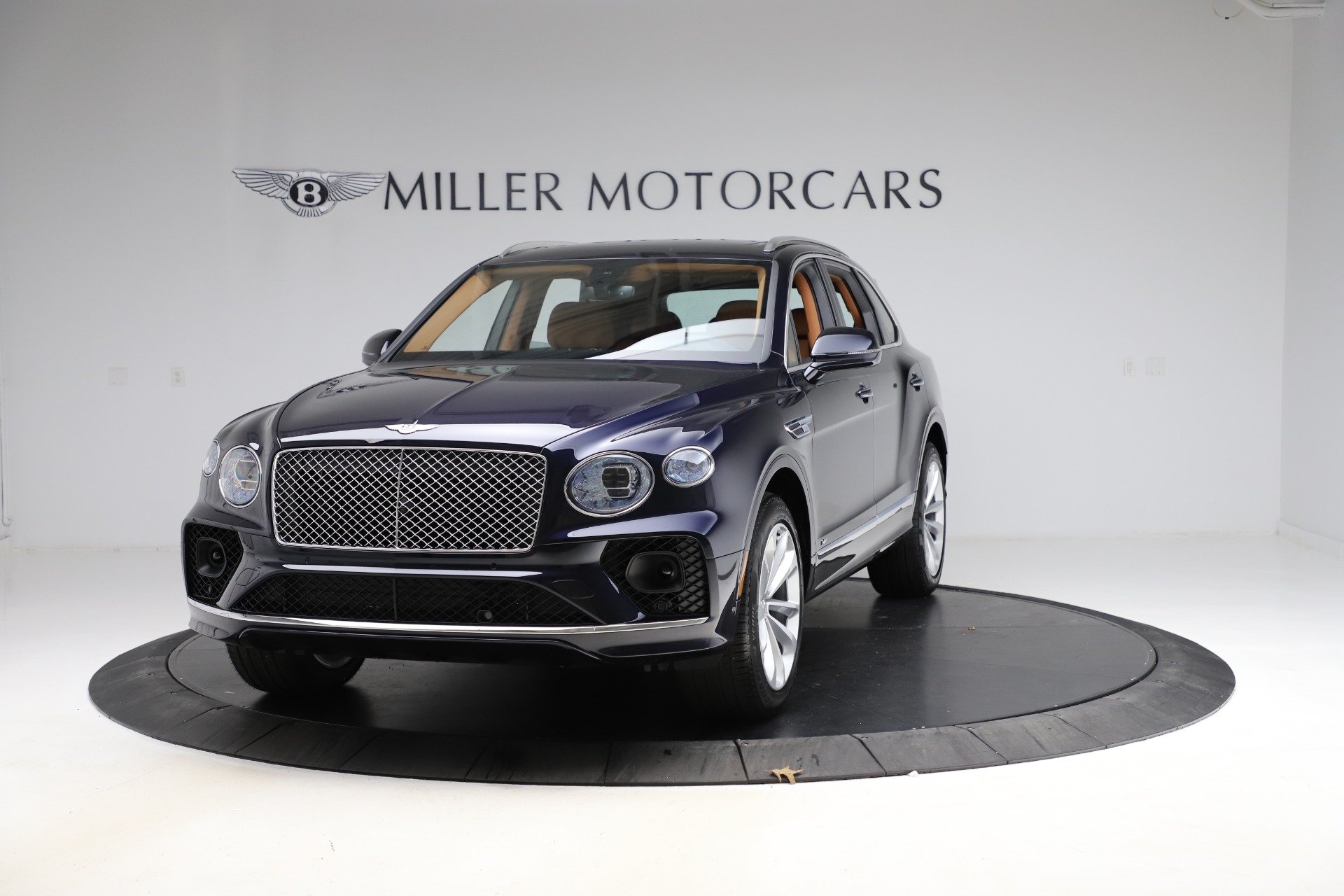 New 2021 Bentley Bentayga V8 for sale Sold at Maserati of Westport in Westport CT 06880 1