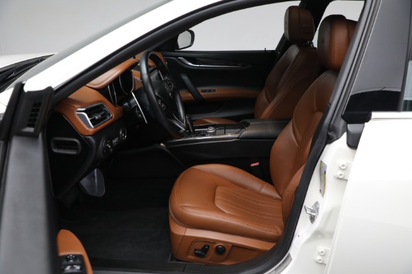 Used 2020 Maserati Ghibli S Q4 for sale Sold at Maserati of Westport in Westport CT 06880 25