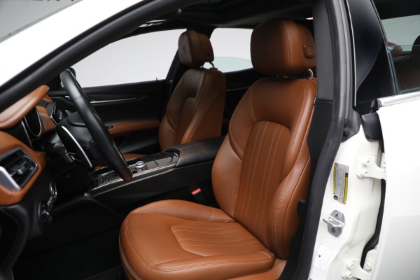 Used 2020 Maserati Ghibli S Q4 for sale Sold at Maserati of Westport in Westport CT 06880 26