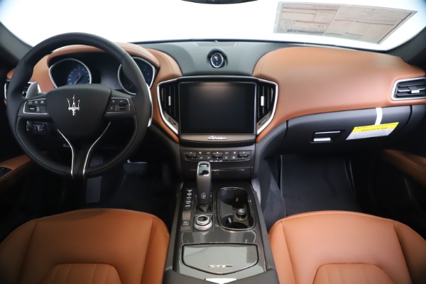 New 2020 Maserati Ghibli S Q4 for sale Sold at Maserati of Westport in Westport CT 06880 16