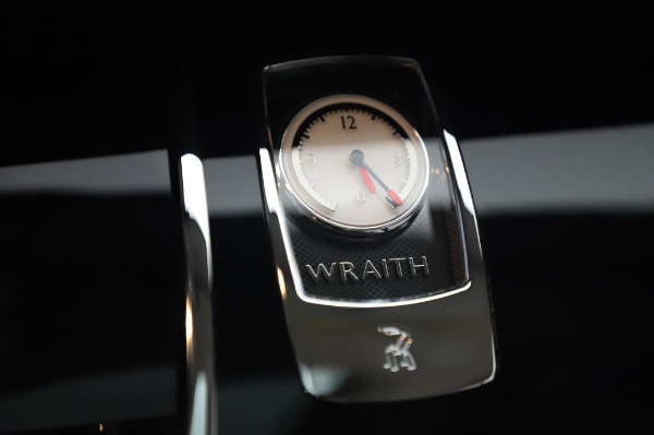 Used 2014 Rolls-Royce Wraith for sale Sold at Maserati of Westport in Westport CT 06880 25