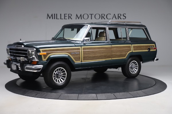 Used 1991 Jeep Grand Wagoneer for sale Sold at Maserati of Westport in Westport CT 06880 2