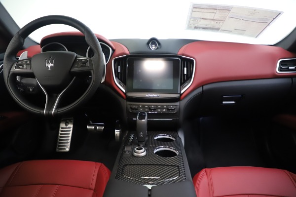 New 2020 Maserati Ghibli S Q4 GranSport for sale Sold at Maserati of Westport in Westport CT 06880 28