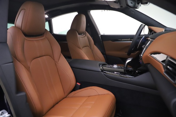 New 2020 Maserati Levante Q4 GranSport for sale $85,585 at Maserati of Westport in Westport CT 06880 22