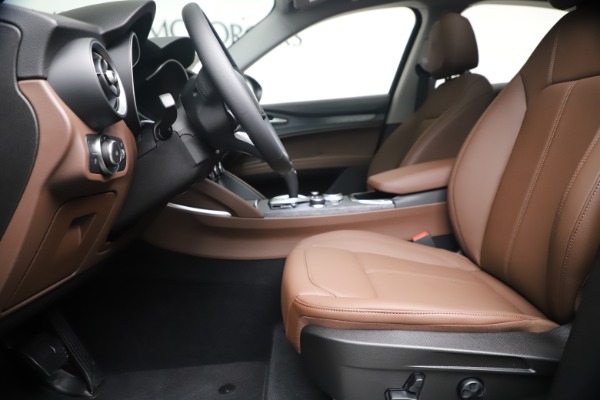 New 2020 Alfa Romeo Stelvio Q4 for sale $49,045 at Maserati of Westport in Westport CT 06880 15