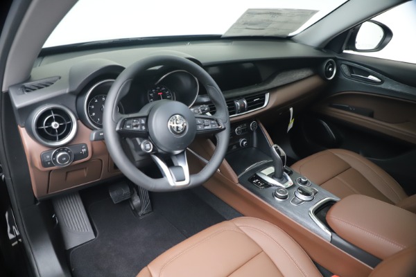 New 2020 Alfa Romeo Stelvio Q4 for sale $49,045 at Maserati of Westport in Westport CT 06880 16